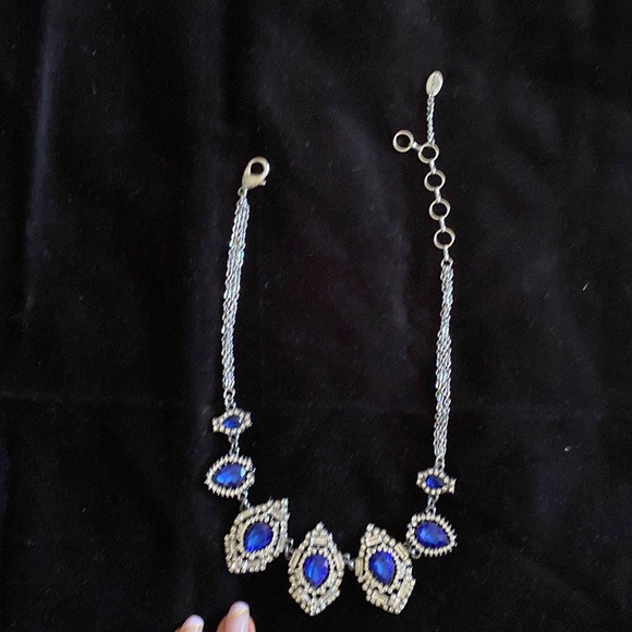 Jewelry necklace with blue crystal like sapphire and Swarovski. - Picture 5 of 7